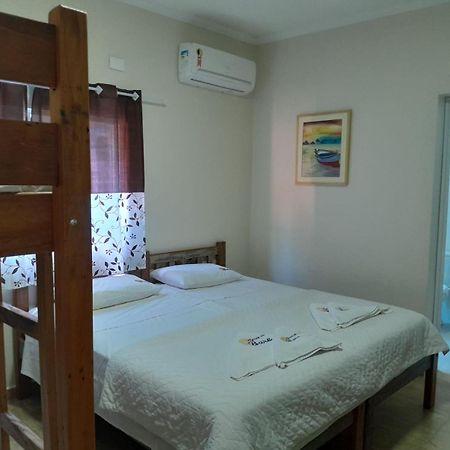 Residencial Aguas De Bare Hotel São Sebastião Kültér fotó
