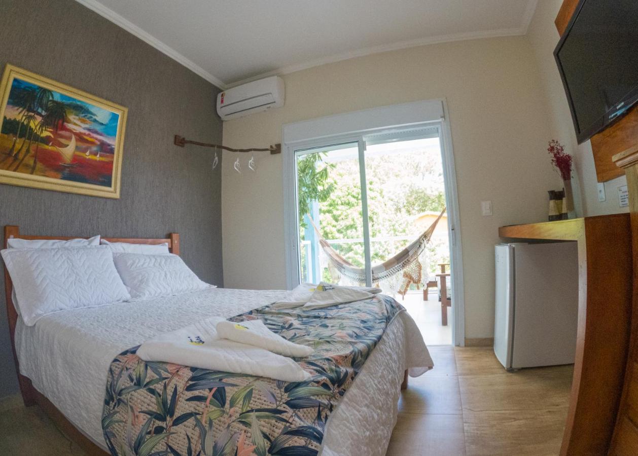 Residencial Aguas De Bare Hotel São Sebastião Kültér fotó