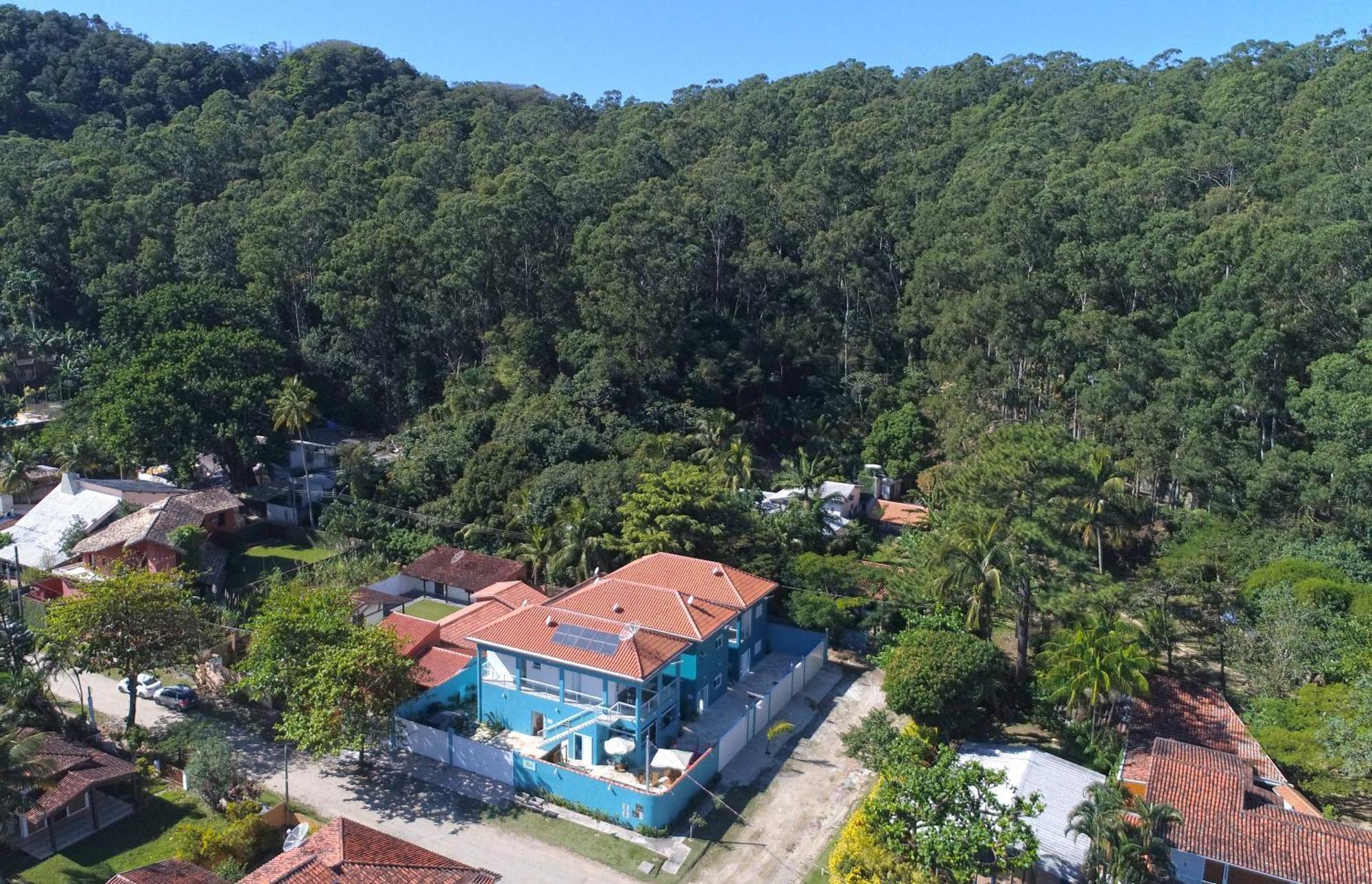Residencial Aguas De Bare Hotel São Sebastião Kültér fotó