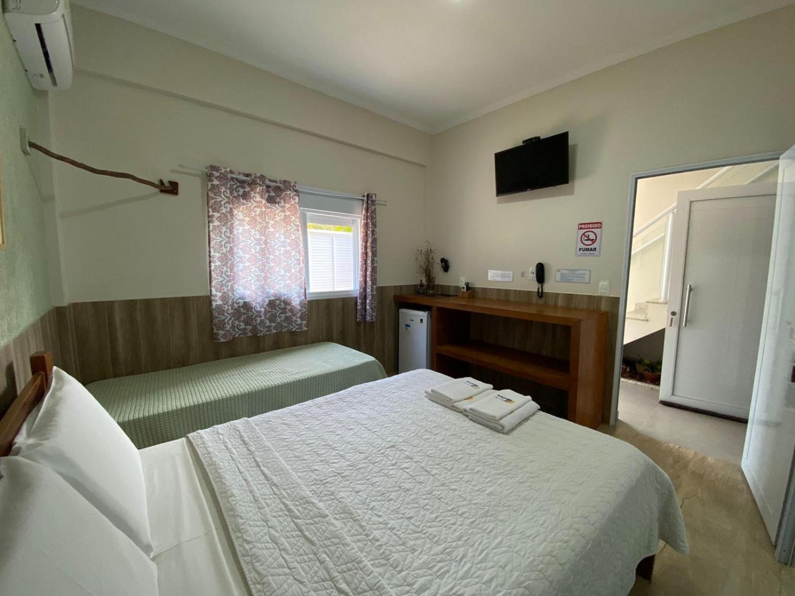 Residencial Aguas De Bare Hotel São Sebastião Kültér fotó